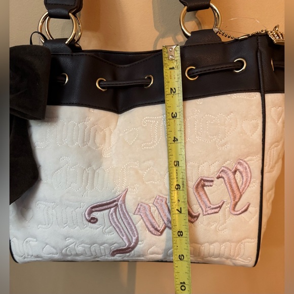 Juicy Couture Cream Quilted Shoulder Tote with Brown Trim & Pink Script - Picture 7 of 11